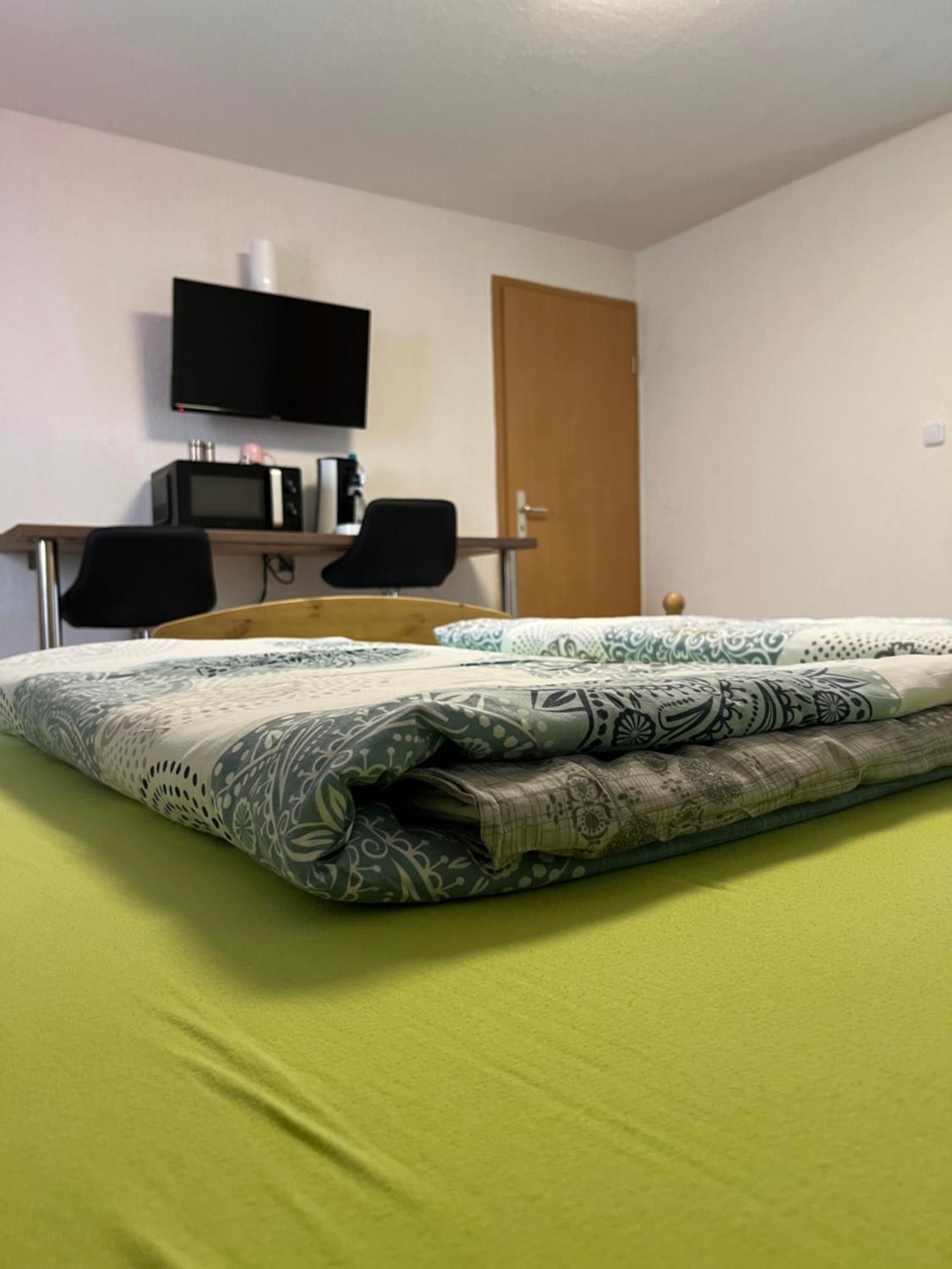 Apartments Und Zimmer Vettweiss Екстер'єр фото